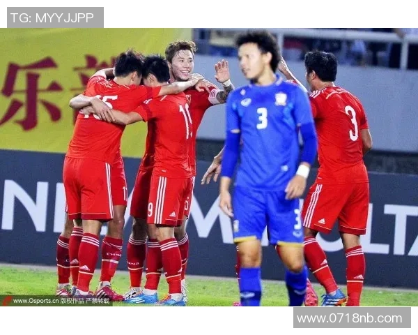 武汉足球队的战术变革与球队发展深度解析 武汉足球队的战术变革与球队发展深度解析