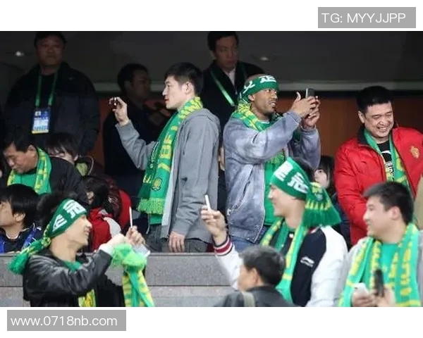 陈磊独家揭秘:深入解析足球技巧与战术的心得分享 陈磊独家揭秘:深入解析足球技巧与战术的心得分享