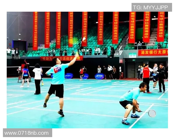 南京羽毛球队的意识提升与团队精神探讨聚焦羽毛球运动的未来发展